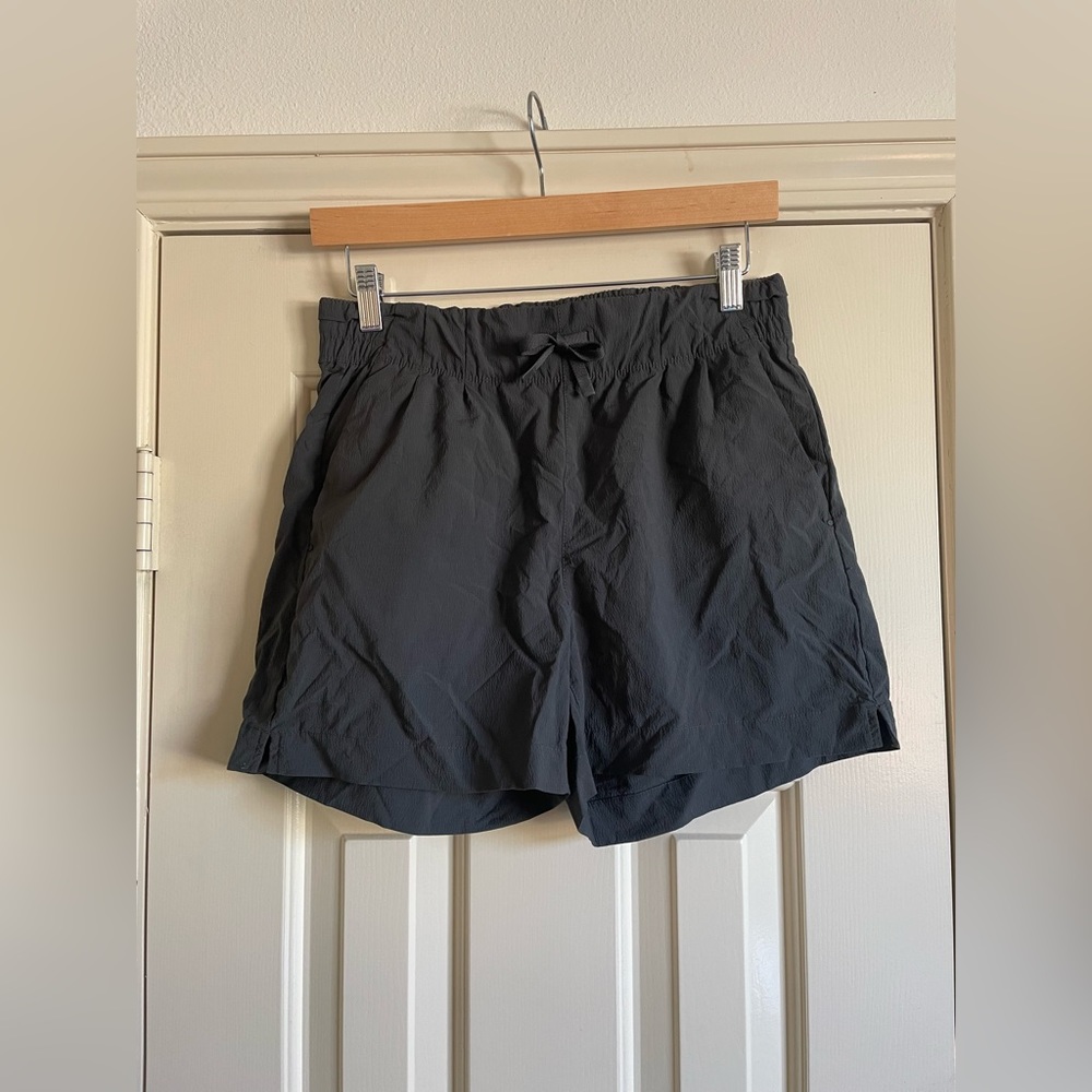 REI Beyonder Shorts Womens Hiking, S, Dark Gray